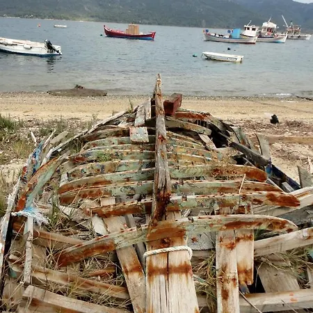 펜션 139 Steps From The Sea *